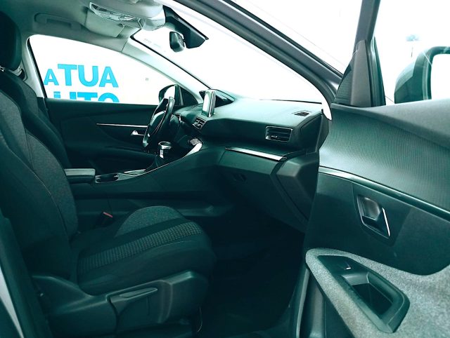 PEUGEOT 3008 usata, con Chiusura centralizzata telecomandata