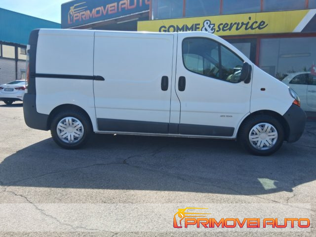 RENAULT Trafic usata, con Airbag Passeggero