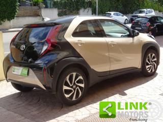 TOYOTA Aygo X usata, con Autoradio