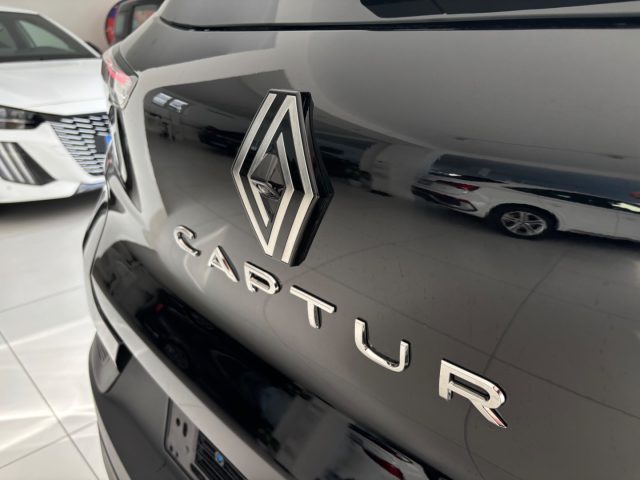 RENAULT Captur usata, con Touch screen