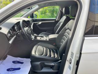 VOLKSWAGEN Touareg usata, con ESP