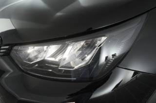 PEUGEOT 2008 usata 9