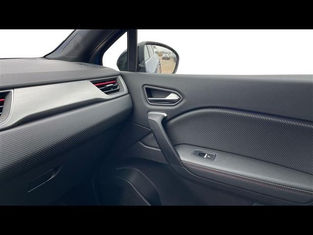 RENAULT Captur usata, con Volante in pelle