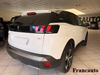 PEUGEOT 3008 usata, con Airbag