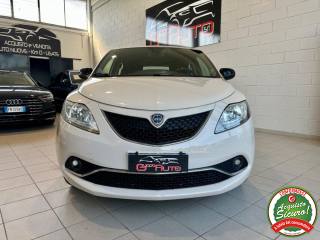 LANCIA Ypsilon usata, con Airbag