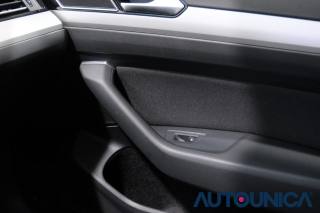 VOLKSWAGEN Passat Variant usata, con Freno di stazionamento elettrico