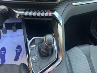 PEUGEOT 3008 usata, con Cruise Control