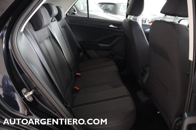 VOLKSWAGEN T-Roc usata, con Autoradio digitale