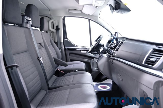 FORD Tourneo Custom usata 64