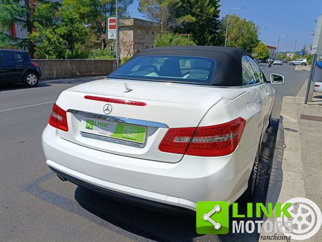 MERCEDES-BENZ E 220 usata, con Autoradio