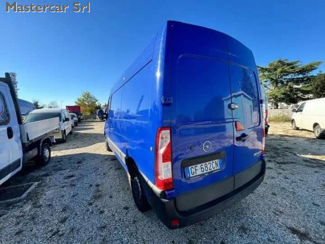 OPEL Movano usata, con Autoradio