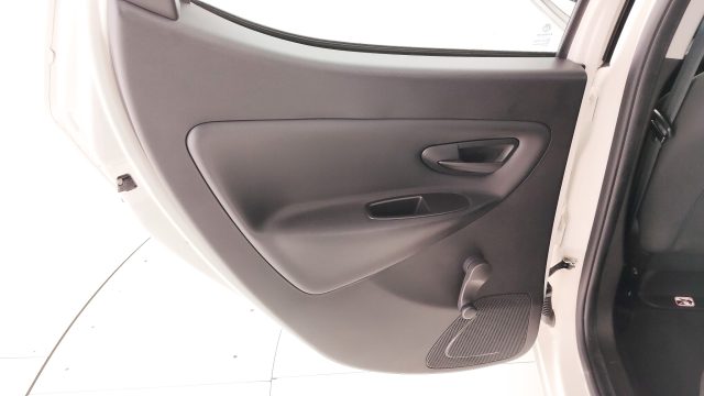 LANCIA Ypsilon usata 35