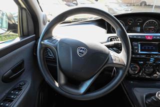 LANCIA Ypsilon usata, con Volante multifunzione
