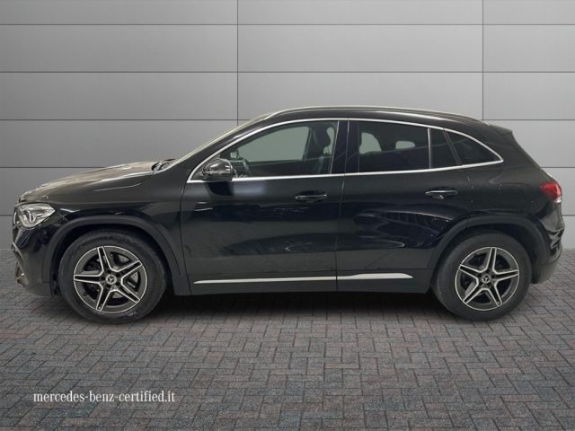 MERCEDES-BENZ GLA 200 usata, con Autoradio
