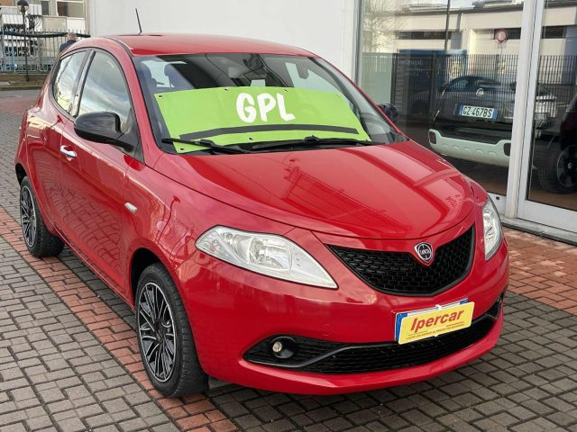 LANCIA Ypsilon usata, con ABS