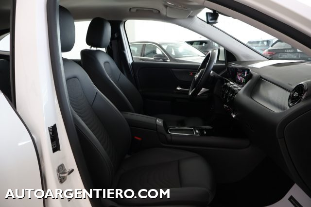 MERCEDES-BENZ GLA 180 usata, con Sistema di chiamata d