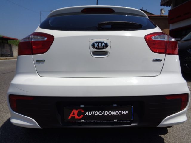 KIA Rio usata, con Autoradio