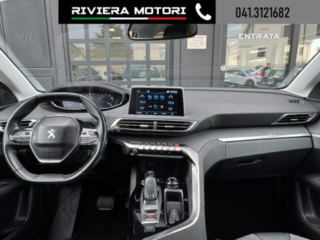 PEUGEOT 3008 usata, con Autoradio