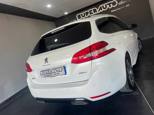 PEUGEOT 308 usata, con Alzacristalli elettrici