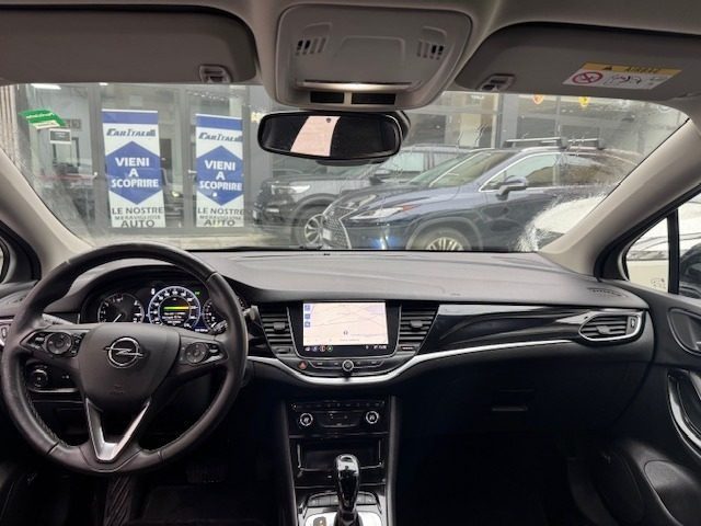 OPEL Astra usata, con Controllo automatico clima