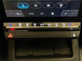 RENAULT Megane usata, con Sensori di parcheggio posteriori