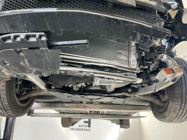 MERCEDES-BENZ B 180 usata, con Volante in pelle