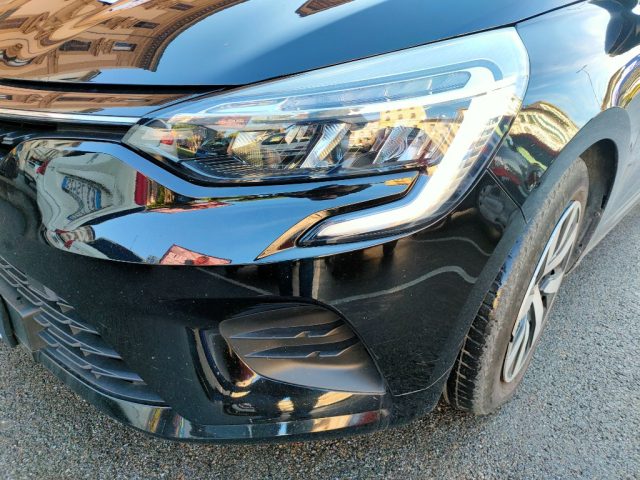RENAULT Clio usata, con Sensori di parcheggio posteriori