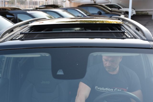 JEEP Renegade usata, con Alzacristalli elettrici
