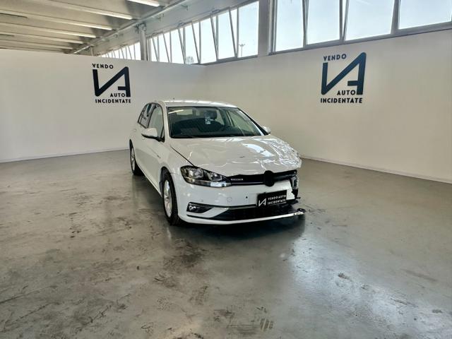 VOLKSWAGEN Golf usata, con ABS