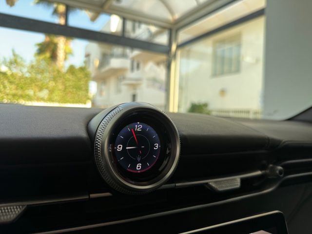 MASERATI Grecale usata, con Autoradio digitale