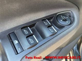 FORD C-Max usata, con Autoradio digitale