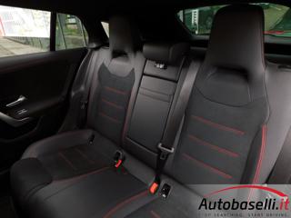 MERCEDES-BENZ CLA 200 usata, con Sistema di parcheggio automatico