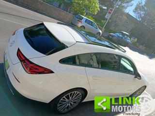 MERCEDES-BENZ CLA 200 usata, con Tetto panorama