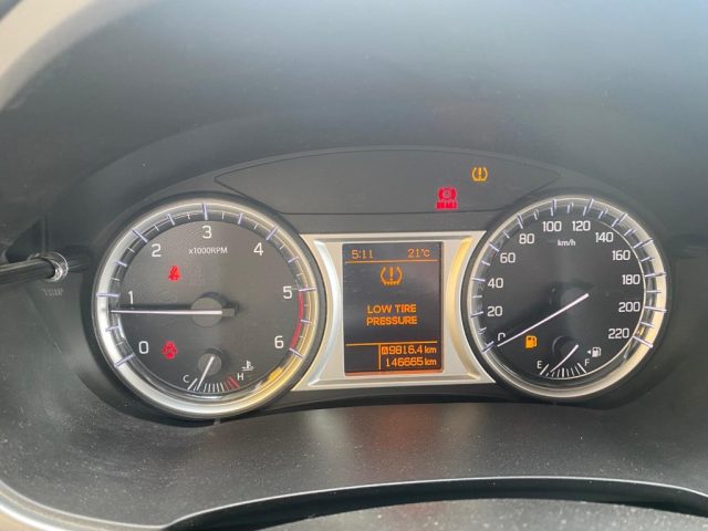 SUZUKI Vitara usata, con Controllo automatico clima