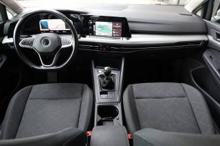 VOLKSWAGEN Golf usata, con USB