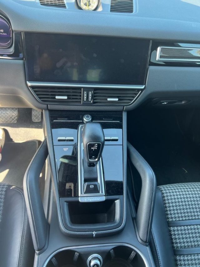 PORSCHE Cayenne usata, con Climatizzatore