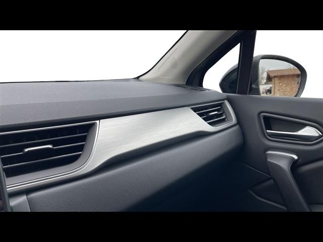 RENAULT Captur usata, con Volante in pelle