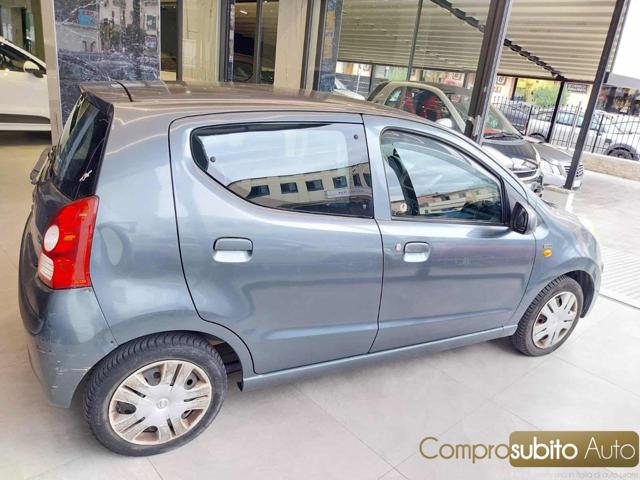 NISSAN Pixo usata, con Autoradio
