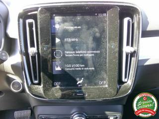VOLVO XC40 usata, con Autoradio digitale