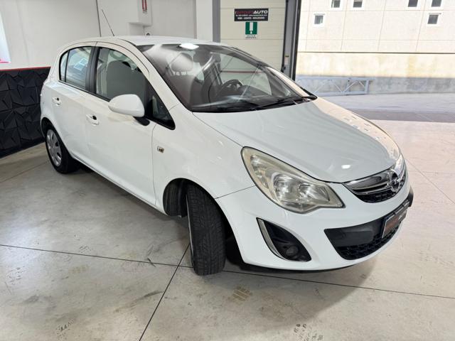 OPEL Corsa usata, con Airbag laterali