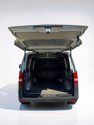 MERCEDES-BENZ Vito usata, con Autoradio