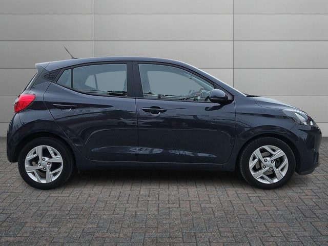 HYUNDAI i10 usata, con Airbag laterali