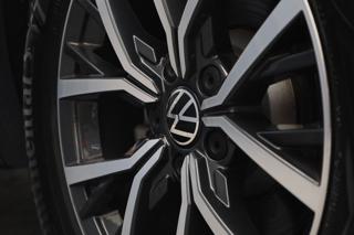 VOLKSWAGEN Tiguan usata, con Blind spot monitor