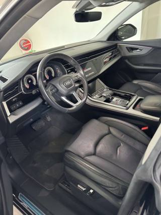 AUDI Q8 usata, con Chiusura centralizzata