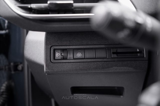 PEUGEOT 5008 usata, con Immobilizzatore elettronico
