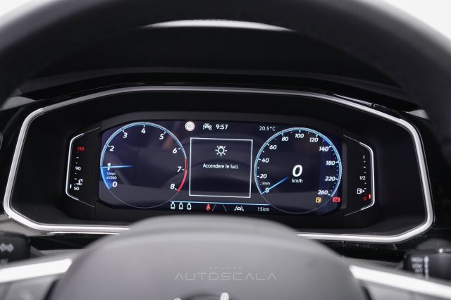 VOLKSWAGEN T-Roc usata, con Fari LED