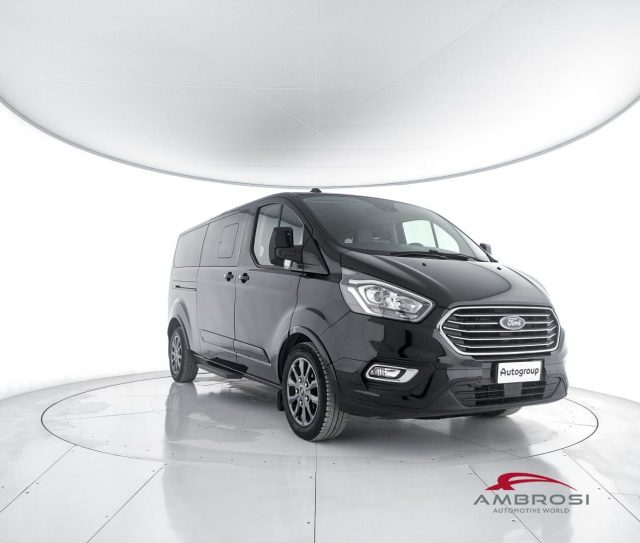 FORD Tourneo Custom usata 1