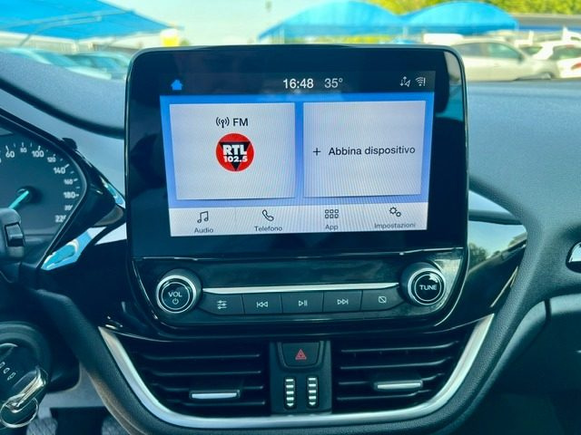 FORD Fiesta usata, con Bluetooth