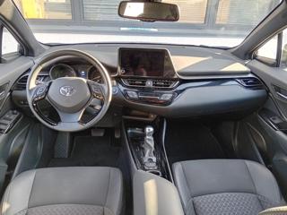 TOYOTA C-HR usata, con ESP