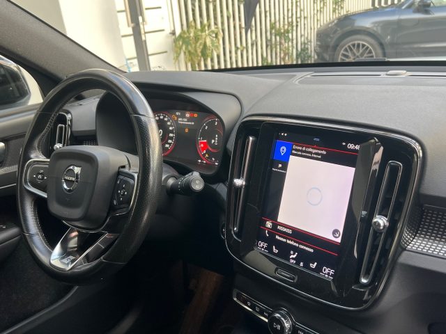 VOLVO XC40 usata, con ESP